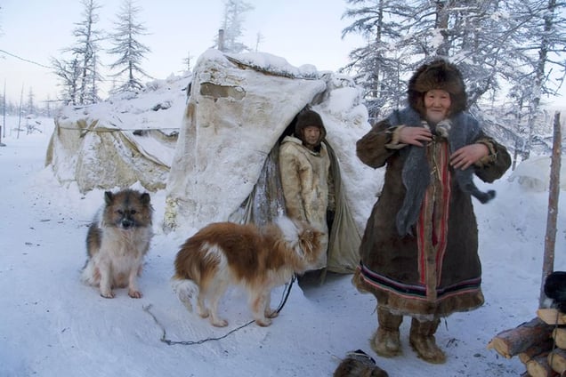 Irina Afonasyevna and reindeer herder Kostya Misha. Allaiha. February. 2008 © Evgenia Arbugaeva