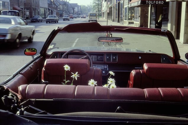 Untitled, Chicago, IL, June, 1978 © Vivian Maier/John Maloof Collection. Courtesy Howard Greenberg Gallery, New York