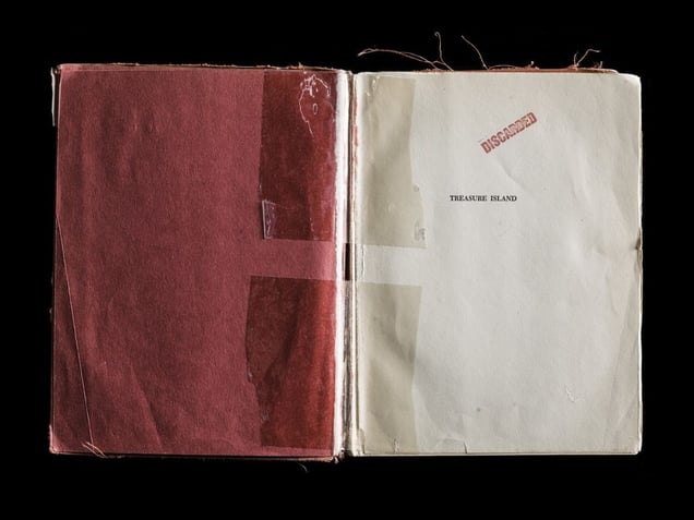 Treasure Island, Interior Front Spread © Kerry Mansfield