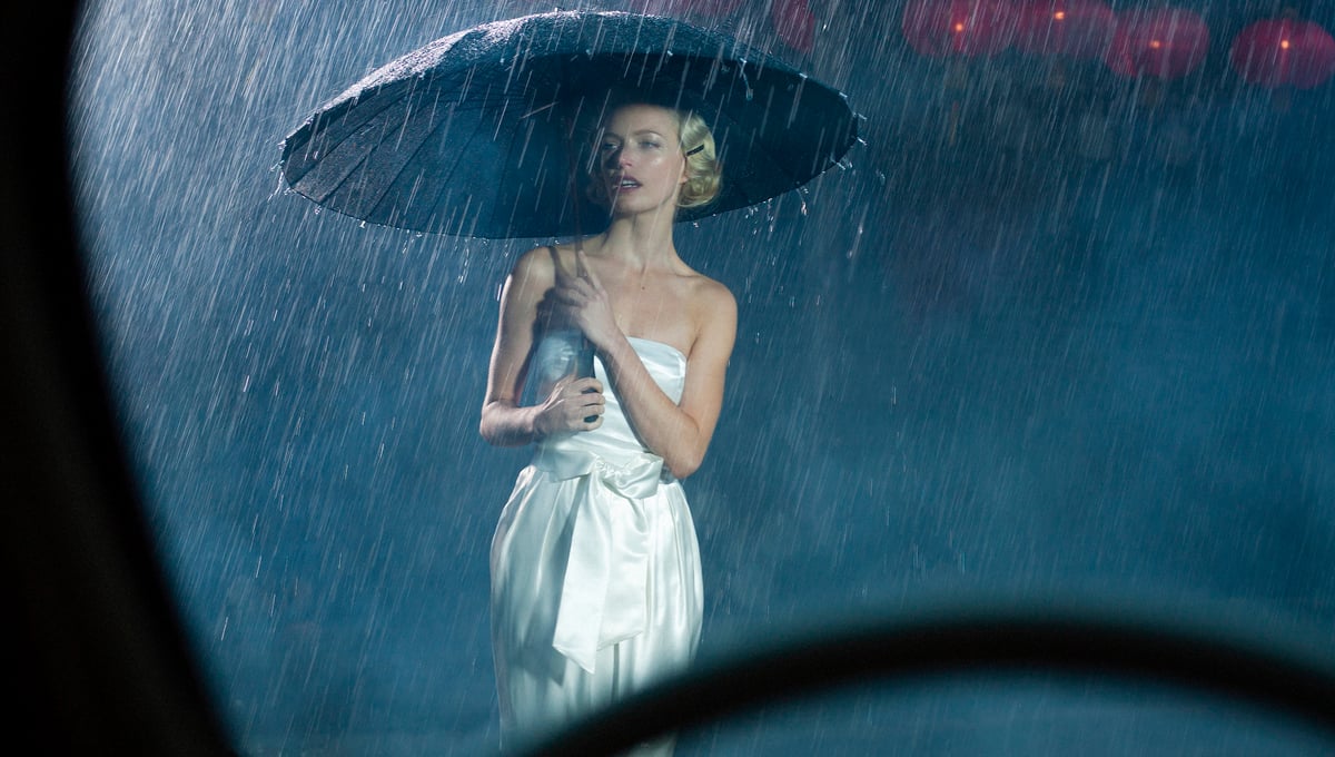 Shanghai Noir - The rain.