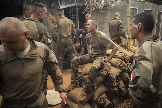 French Foreign Legion troops recently arrived and awaiting instructions.Bria, Central African Republic, MISCA base (International Support Mission to the CAR), August 23, 2014 © Edouard Elias / Getty Images Reportage, Winner of the Ville de Perpignan Rémi Ochlik Award 2015