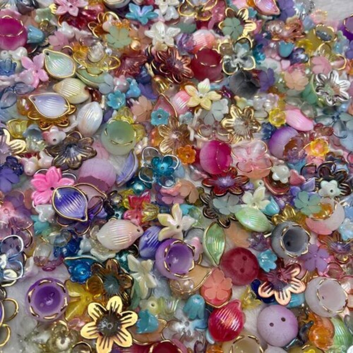 Premium Brooch Making Materials | Flower Charms, Resin Beads & Jewelry Supplies | Ray Aari Shop