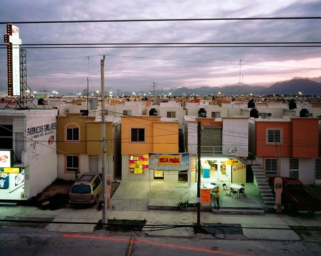 From the book, Suburbia Mexicana © Alejandro Cartagena