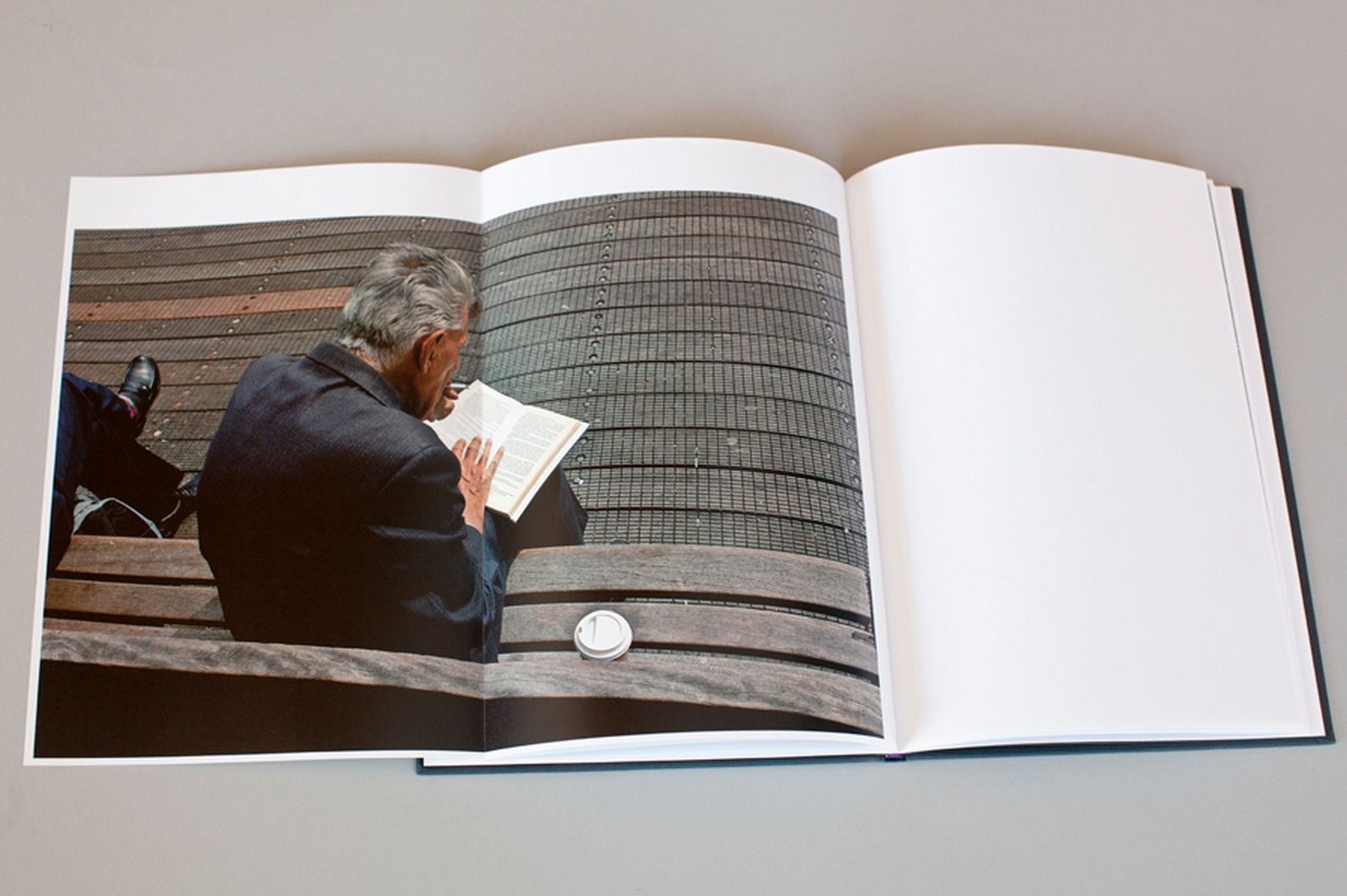 Photobook review: i - Photographs by Eamonn Doyle | LensCulture
