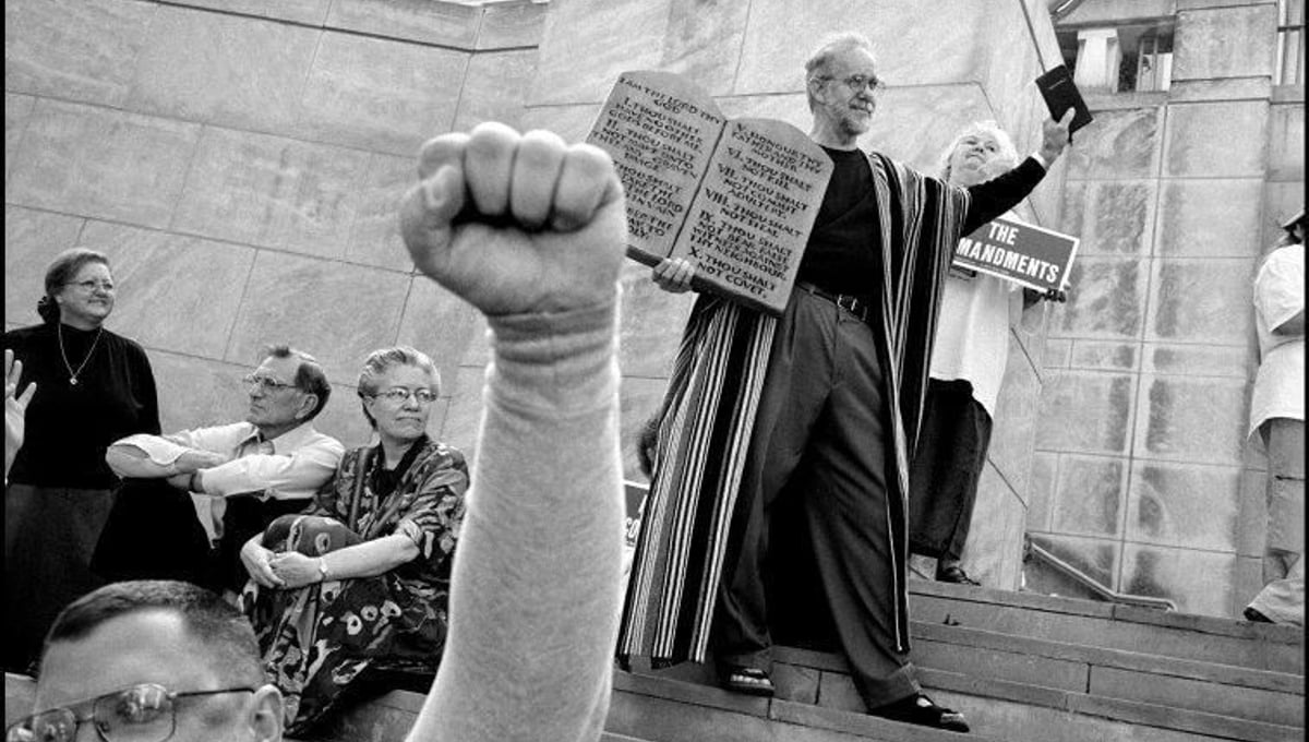 Fundamentalist Christians display the Ten Commandments at the rally in front of the State Supreme Court. Montgomery, Alabama, USA. © ABBAS / MAGNUM PHOTOS