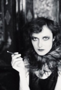 Bordello: the art of seduction - Photographs by Vee Speers