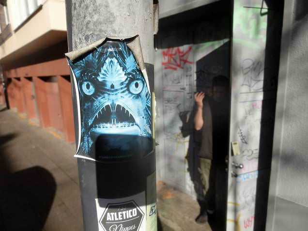 "EAT OR BE EATEN" "FRESSEN ODER GEFRESSEN WERDEN"