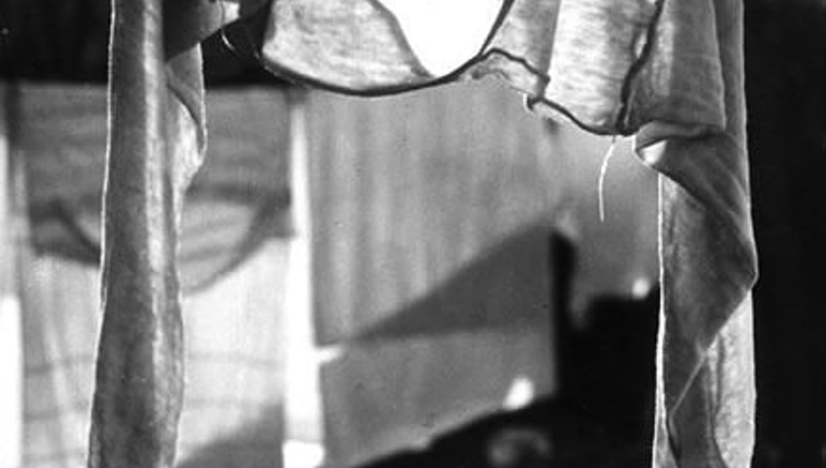 Skin, from the Wawel Heads cycle, 1957 © Jerzy Lewczynski. Photograph from the collection of the Museum in Gliwice.