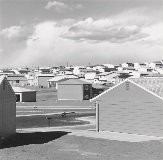 Colorado Springs, Colorado © Robert Adams, Jeu de Paume