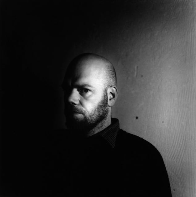 From the series "notes" © Arja Hyytiainen