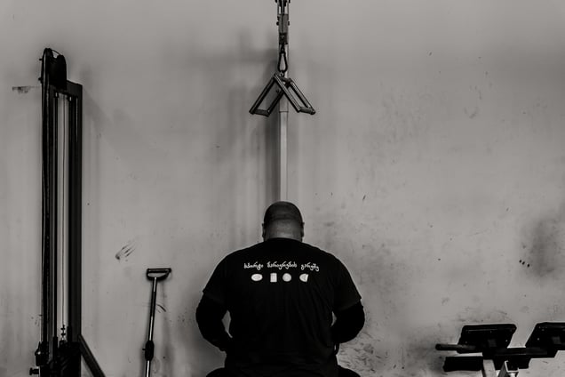 Paraplegic weight lifter