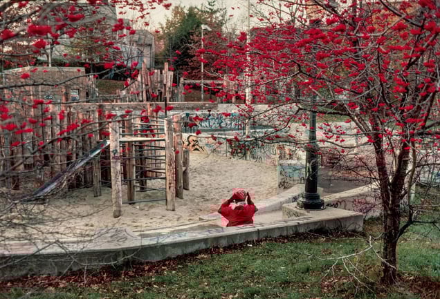 St. George, Staten Island, NY, 1983 © Robert Herman