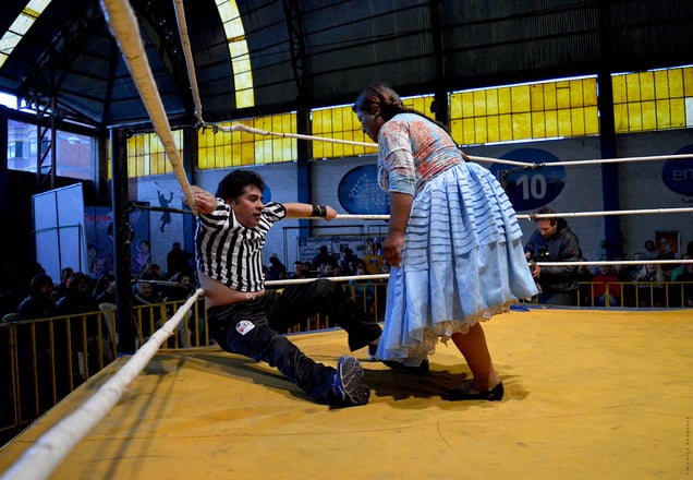 Cholitas Wrestling, 13