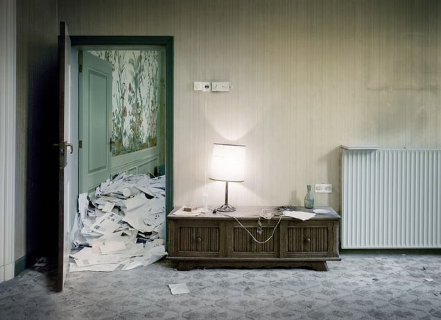 Office 2, 2012 © Eddo Hartmann. All images courtesy of Huis Marseille.