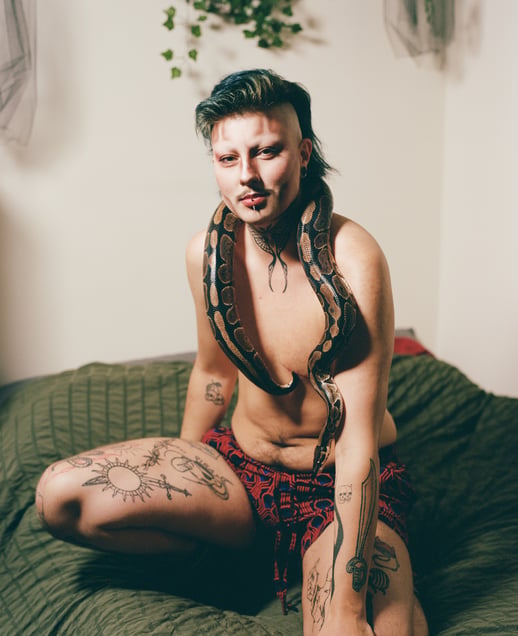 Mads, Jersey City