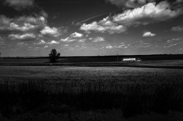 From the series "'Drill Baby Drill' A New Black Gold Rush" (USA) © Darcy Padilla