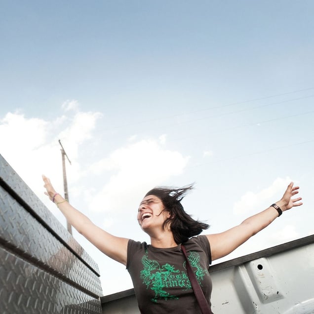 couchsurfin' the world