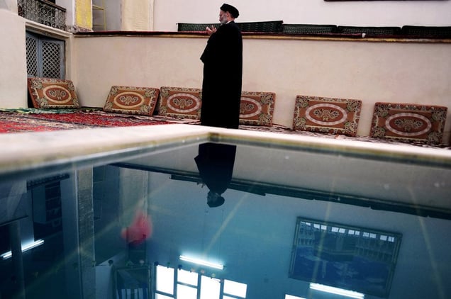 Iranian Shiite Mullah during noon prayer at Grand Ayatollah Borujerdis home. Qom, IRAN - December 2008
© Copyright 1979-2009 Alfred Yaghobzadeh. All rights reserved.