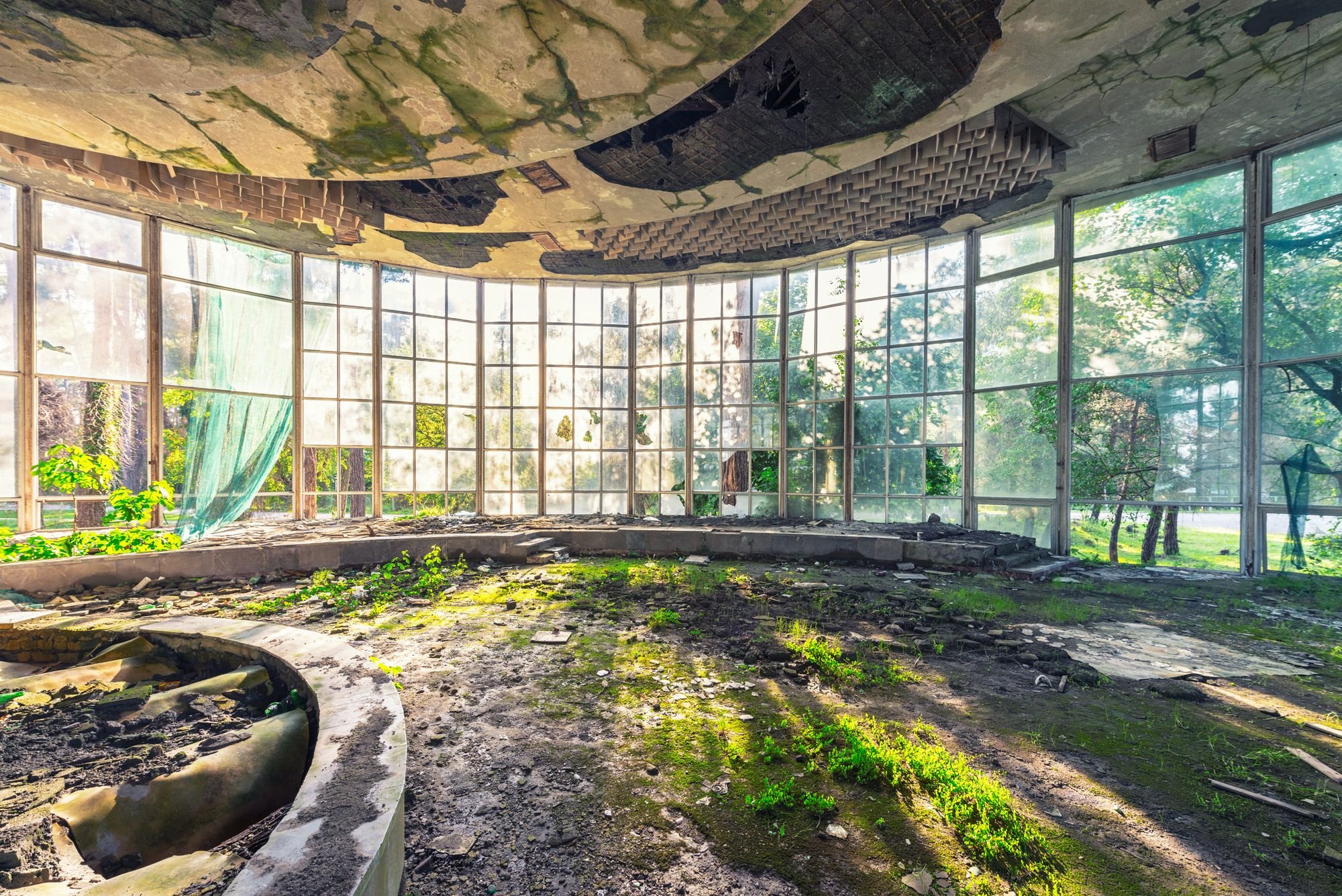 Exploring Bygone Soviet Grandeur—and Turbulent Regional Identity