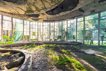 Exploring Bygone Soviet Grandeur—and Turbulent Regional Identity