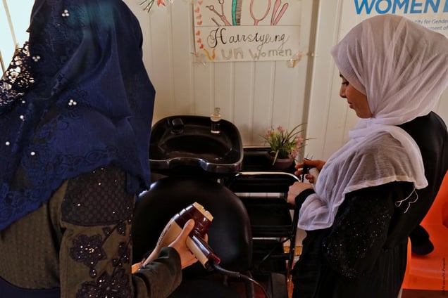 Beauty salon and hairdressing demonstration