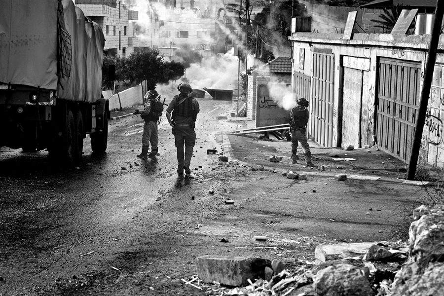 The Battle for 
      Bethlehem Gate