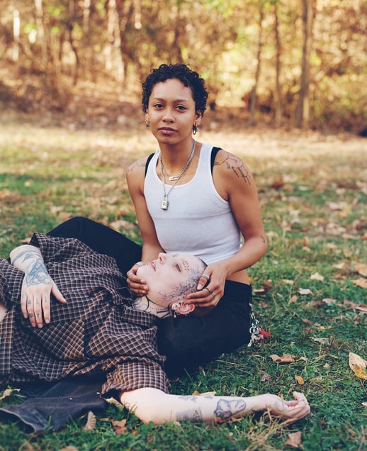 Pia and Carly, Brooklyn
