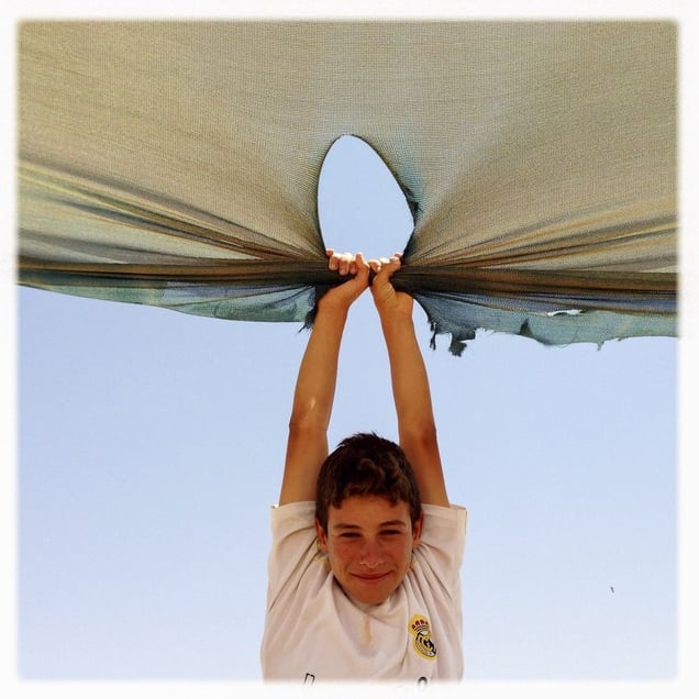 iPhone photography assingment with teenagers in Za'atari, Jordan