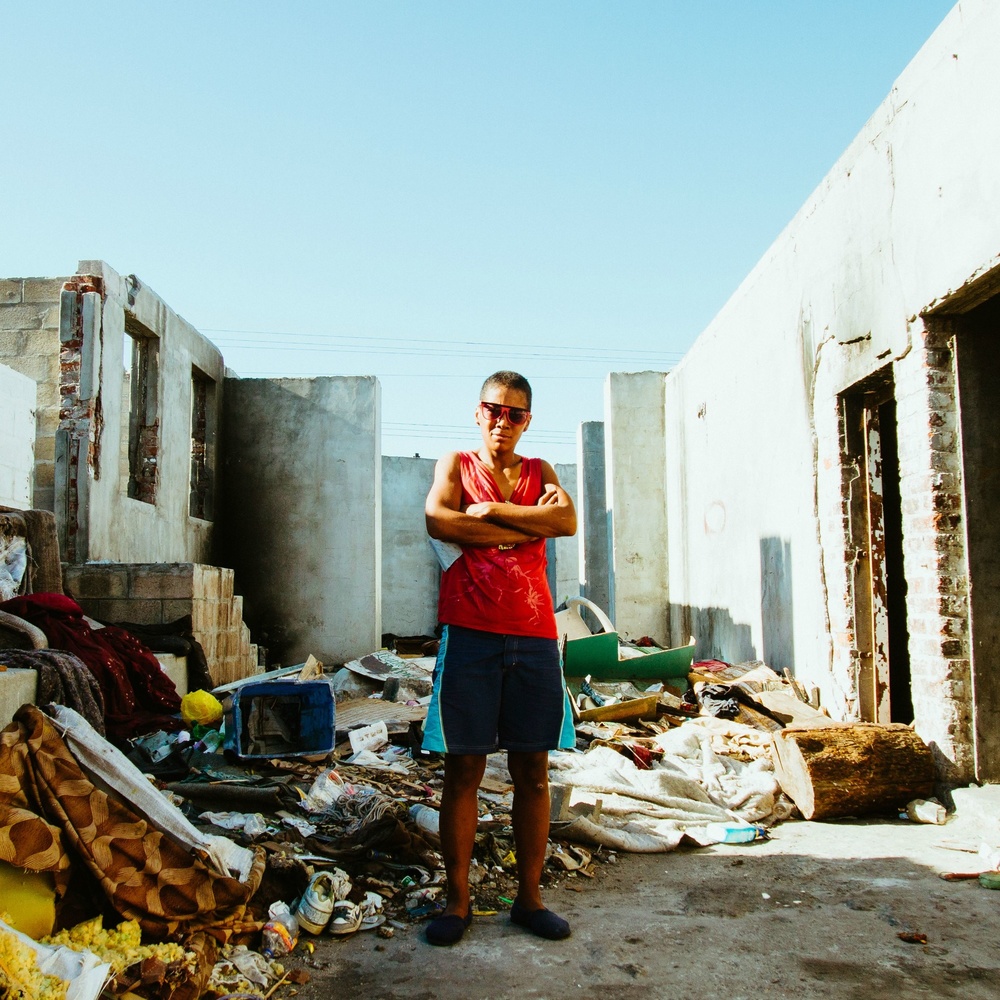 Everyday Photos Reveal the Extraordinary Lives of Ordinary People