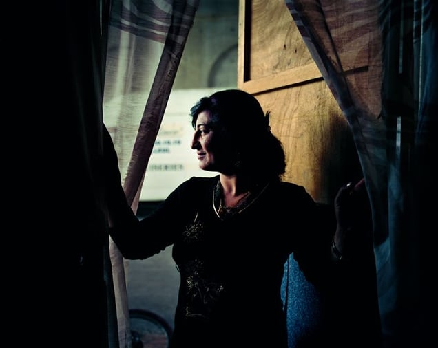 Romni from Romania. Frepillon, Val d'Oise. © Joakim Eskildsen. Courtesy of Steidl.