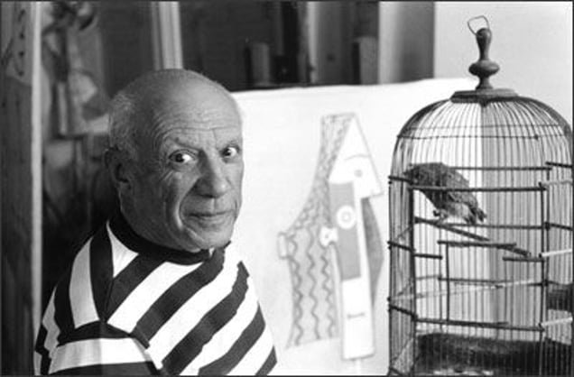 Pablo Picasso, Villa La Californie, Cannes, 1957. Picasso’s atelier was relatively open to outsiders which allowed Burri to take his photographs freely. © René Burri / Magnum Photos