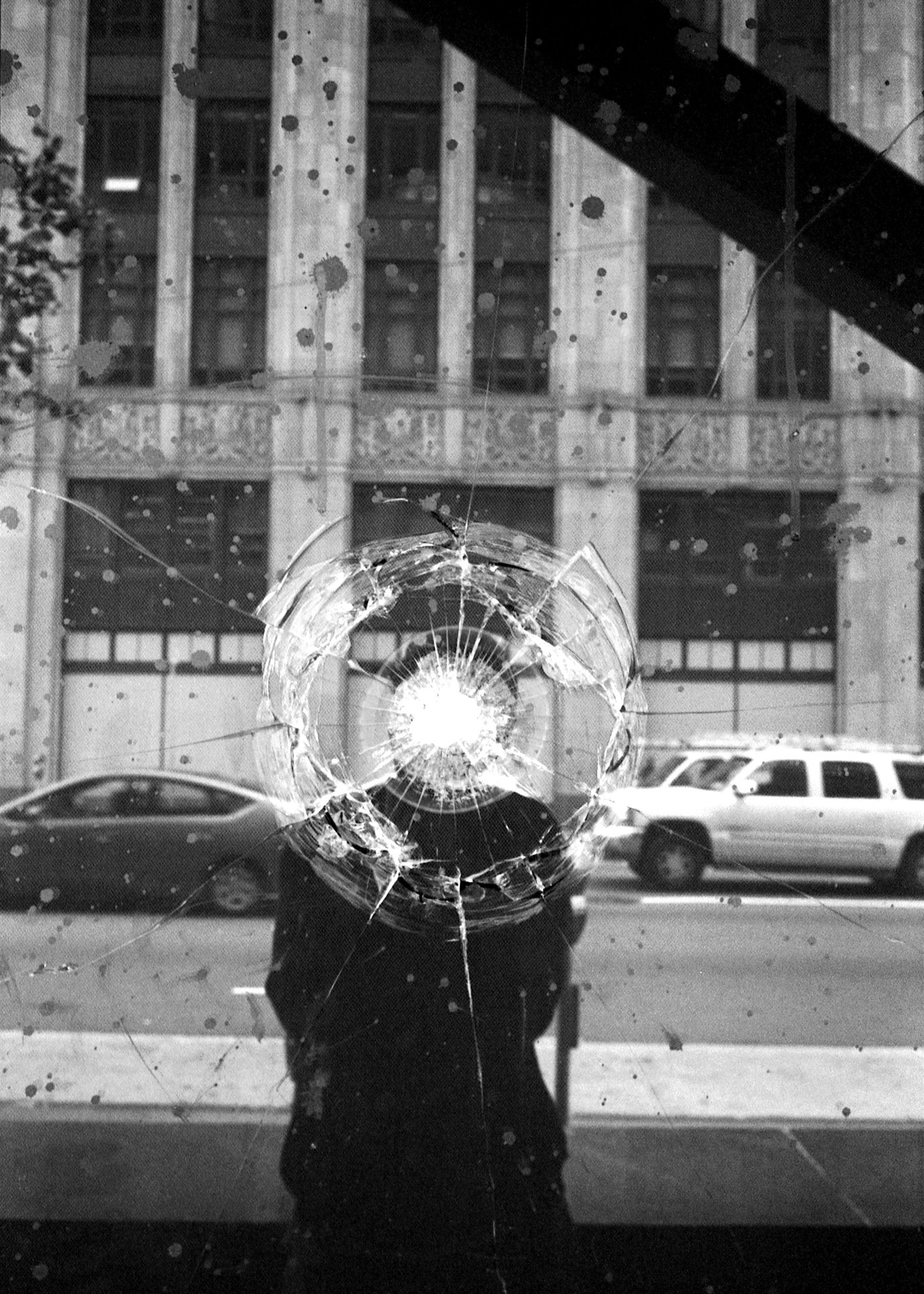 Photo © Ben Gore, courtesy of Hamburger Eyes