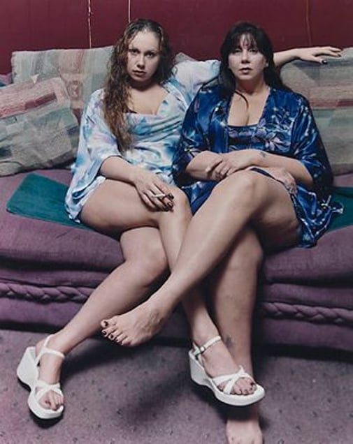 Mother and daughter, Davenport, Iowa © Alec Soth