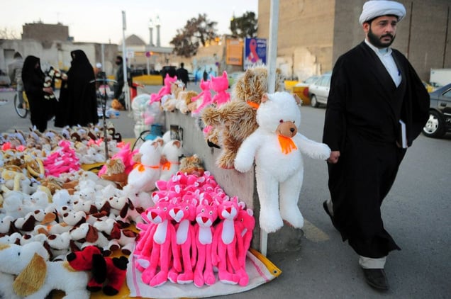 An Iranian Mullah shopping in the holy city of Qom, situated 120 km to the south of Tehran. It is the clerical capital of Iran. Most grand Ayatollahs (experts in Islam) live and teach in seminaries in Qom, IRAN - December 2008
© Copyright 1979-2009 Alfred Yaghobzadeh. All rights reserved.