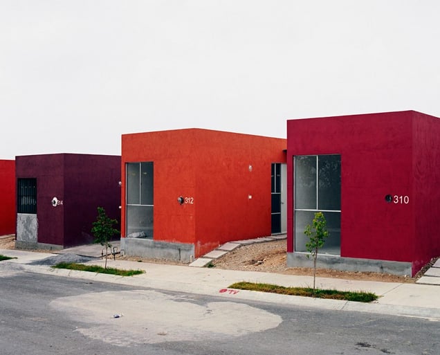 From the book, Suburbia Mexicana © Alejandro Cartagena