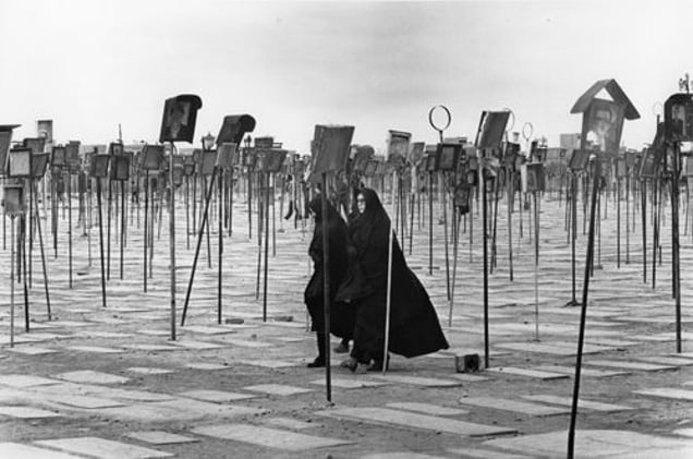 Iran. Cemetery of the martyrs of Qom. 1979. From the book "War Photographer: Between Shadow and Light" © Christine Spengler