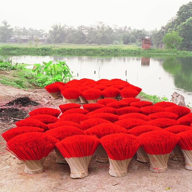 Tessa Bunney
Home Work (Vietnam, 2006-2008)
Quang Phu Cau, a village making incense sticks.

Courtesy of Noorderlicht Gallery, Holland.
